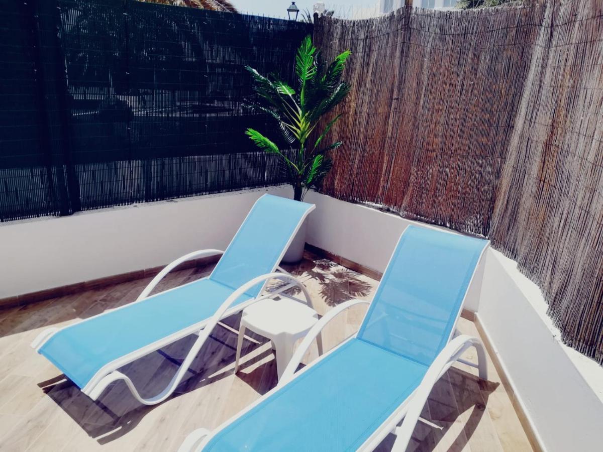 Marina Beach-Apartamentos Tahiche Коста Тегисе Екстериор снимка